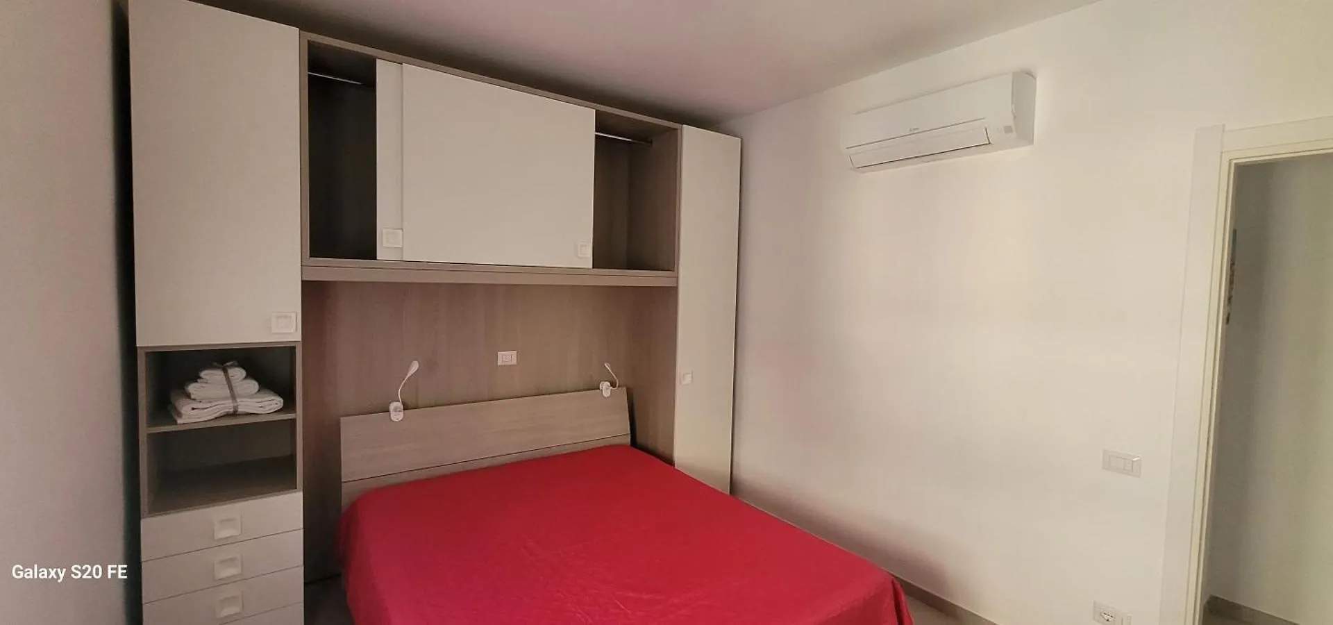 Intero Appartamento Con Parcheggio Gratuito Porto Torres 0*,  Italie